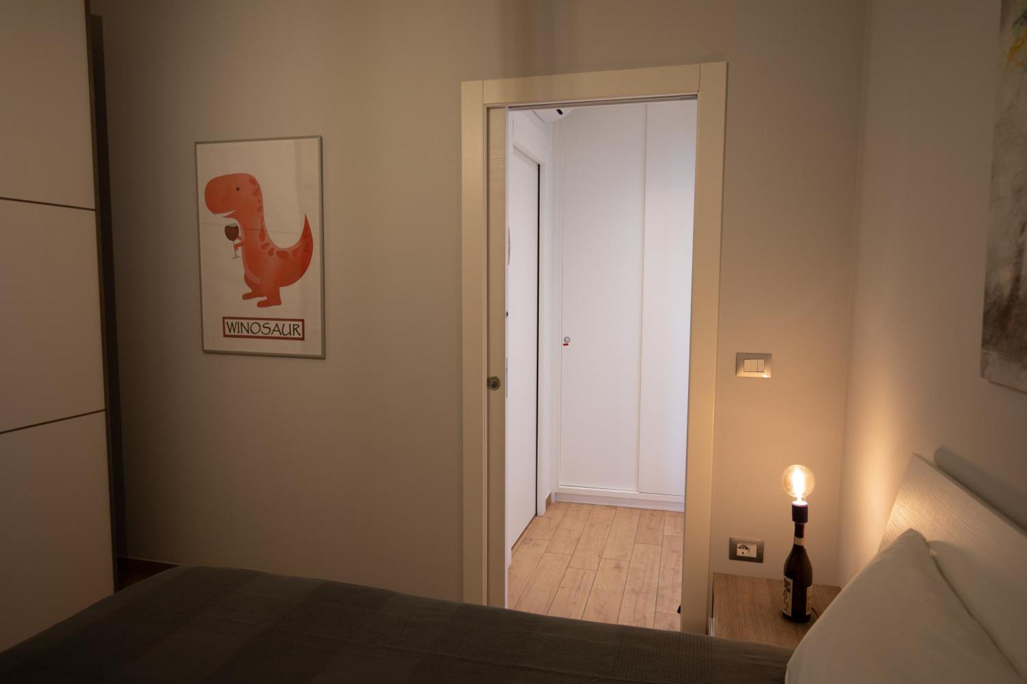 Vinhome Bilocale Con Garage Privato Alba Centro מראה חיצוני תמונה